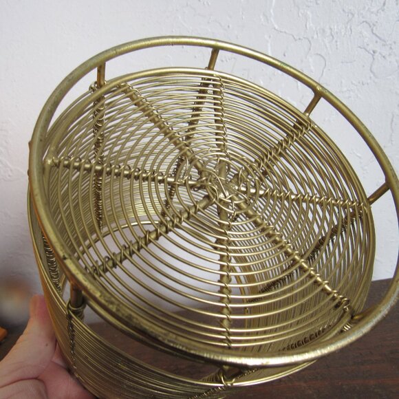 Gold Metal Plant Holder - Picture 4 of 5